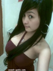 CERITA DEWASA TERBARU - DIANA GADIS SMA TEMAN SEKS KU